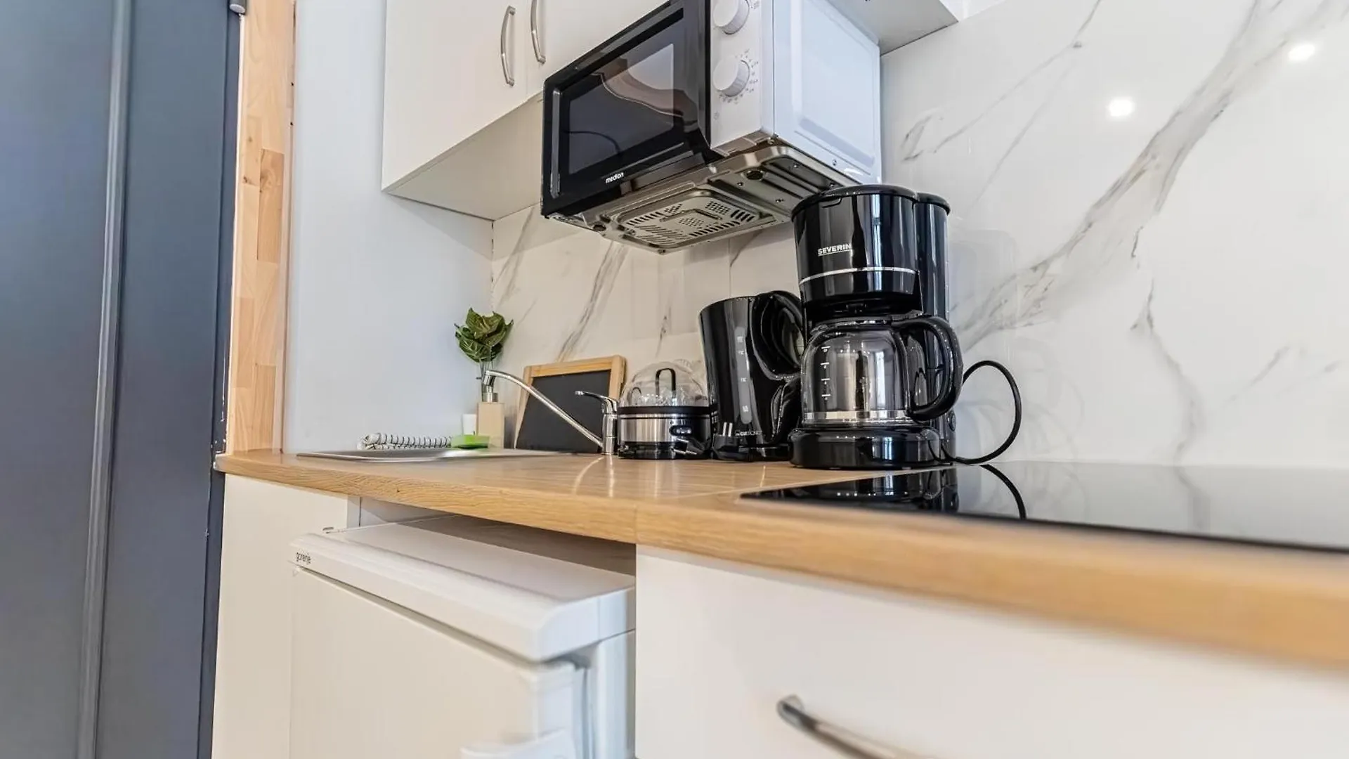 Chic Studio Apartment At 12Th District In Vienna Austria